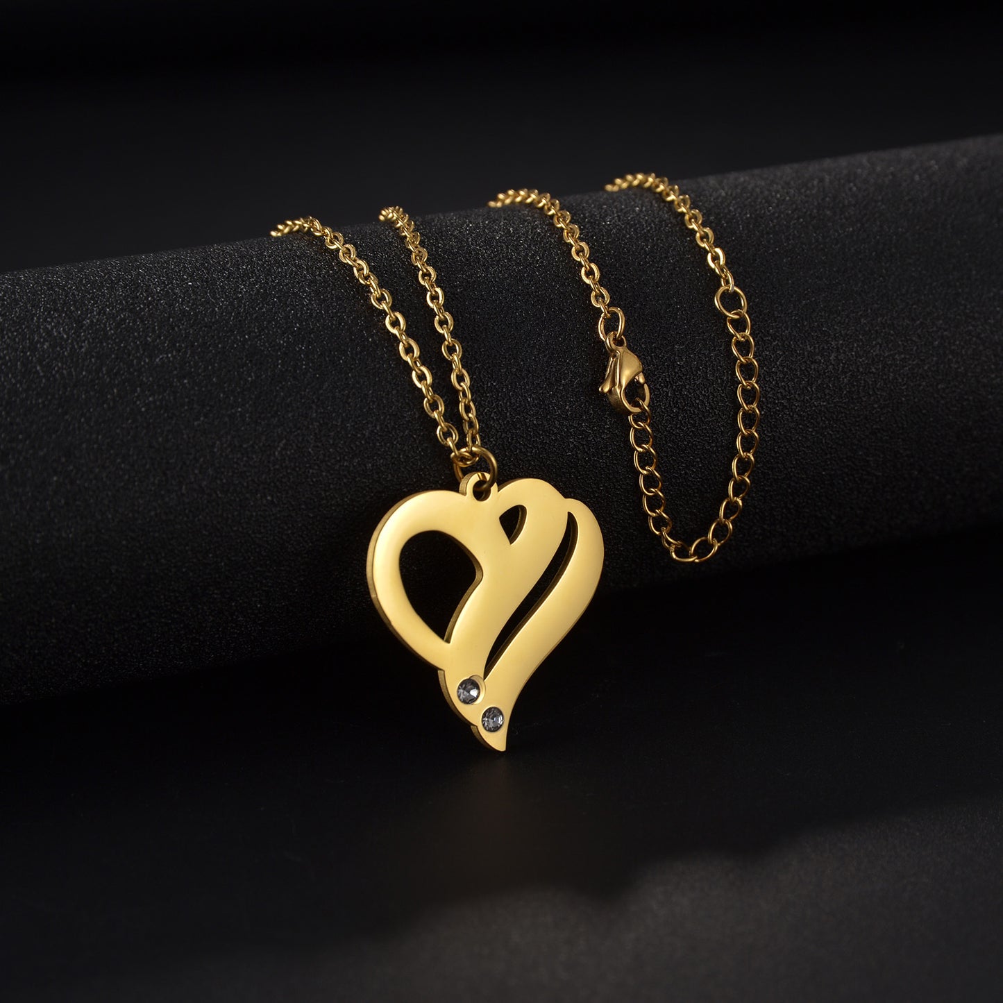 18k Gold Stainless Steel Heart-shaped Pendant Necklace For Women In Europe And America