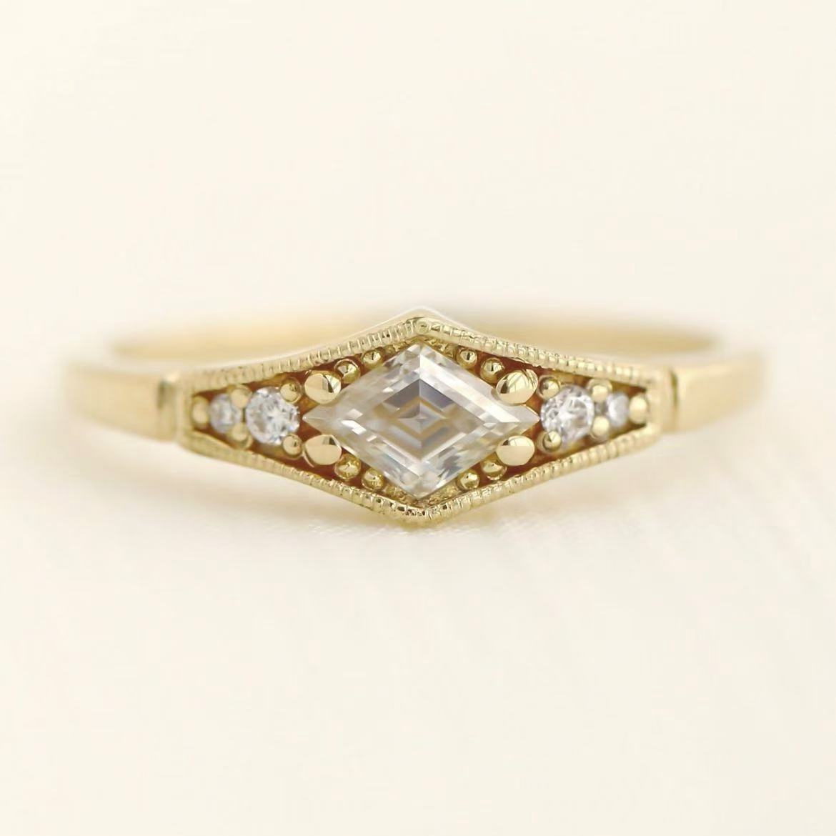 Simple Fashion Square Diamond Golden Ring Creative