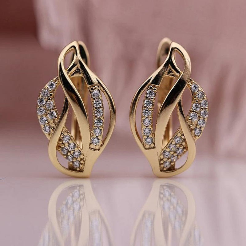 Fashion Personalized Twist Irregular Ear Studs