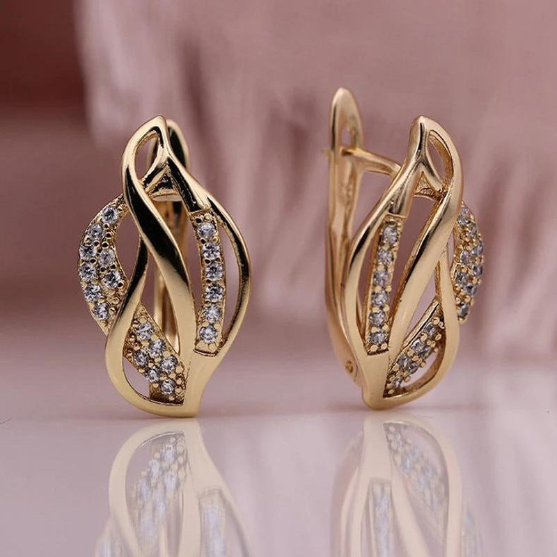 Fashion Personalized Twist Irregular Ear Studs