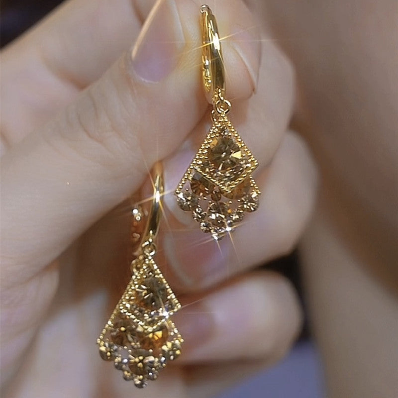 Maillard Brown Zircon Crystal Rhombus Earrings