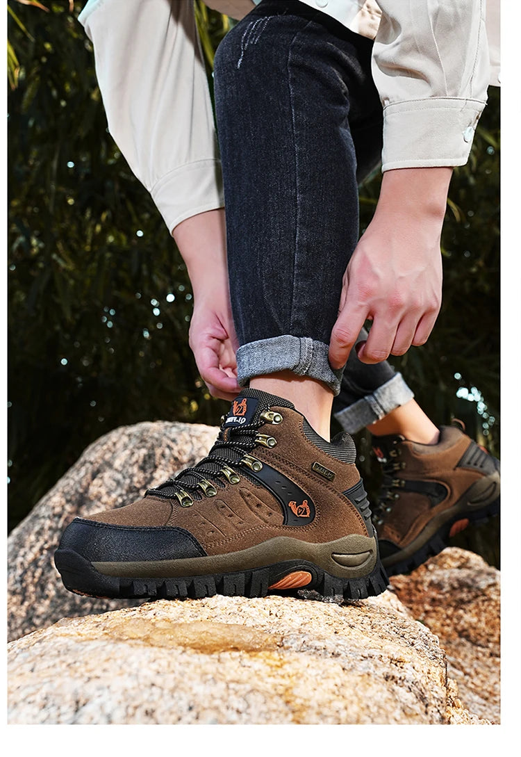 Trendy Classic Men Ankle Boots Wear Resisting Hiking Shoes Cow Suede Men Boot Comfortable Walking Sneaker For Man Tactical Shoes